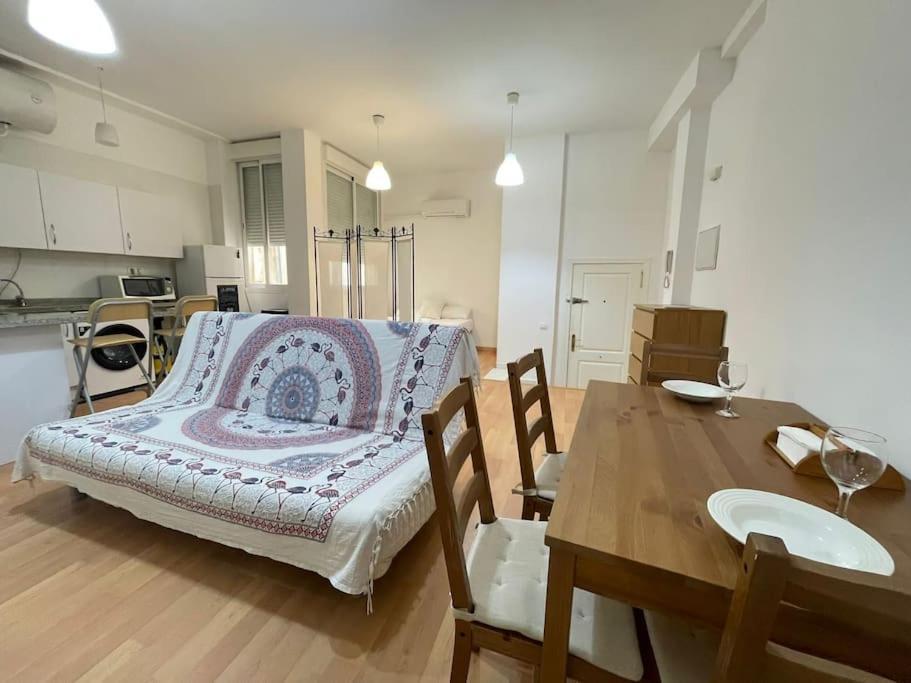 Nice Flat In Atarazanas - Souv Μάλαγα Εξωτερικό φωτογραφία